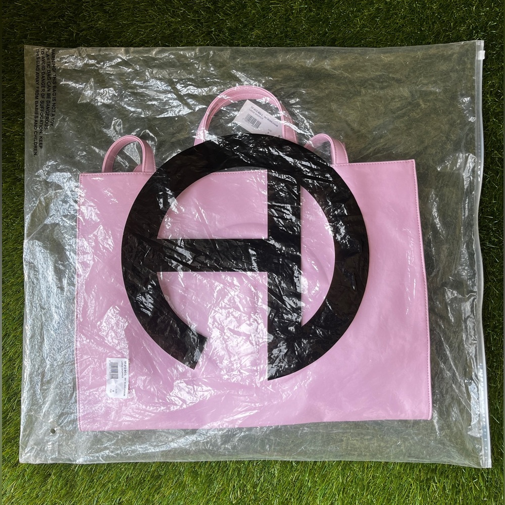 TELFAR Bubblegum Large Shopper - BRAND NEW 🌸